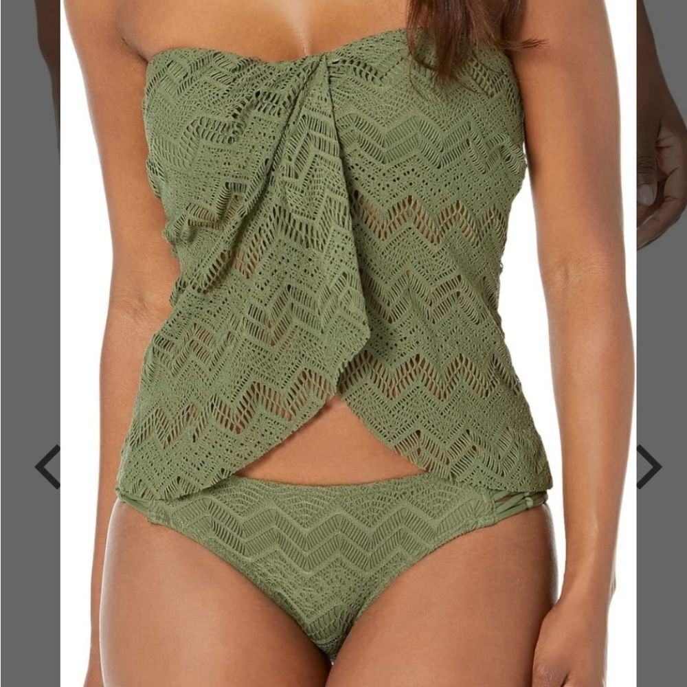 🆕️Vince Camuto Crochet Lace Draped Bandini Top & matching  bikini bottom